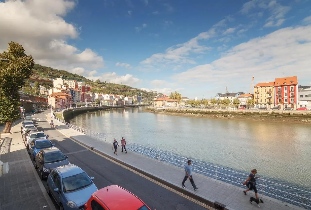 Luminoso Con Vistas A La Ria De Bilbao Apartment 0*,  Spain